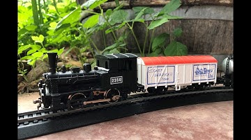 Playart Trains HO Scale 0-4-0 Locomotive with Liliput Freight Cars. #shorts