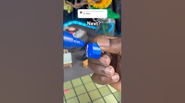 Drawing O for Oreo but on my keyboard! Custom keyboard!