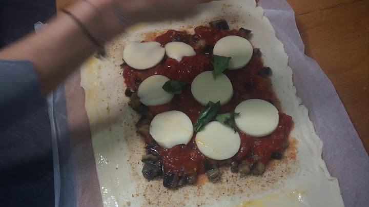 Pasta sfoglia alla parmigiana