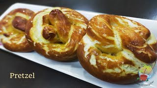 JINSI YA KUPIKA MIKATE YA PRETZEL MILAINI NA YAKUVUTIKA