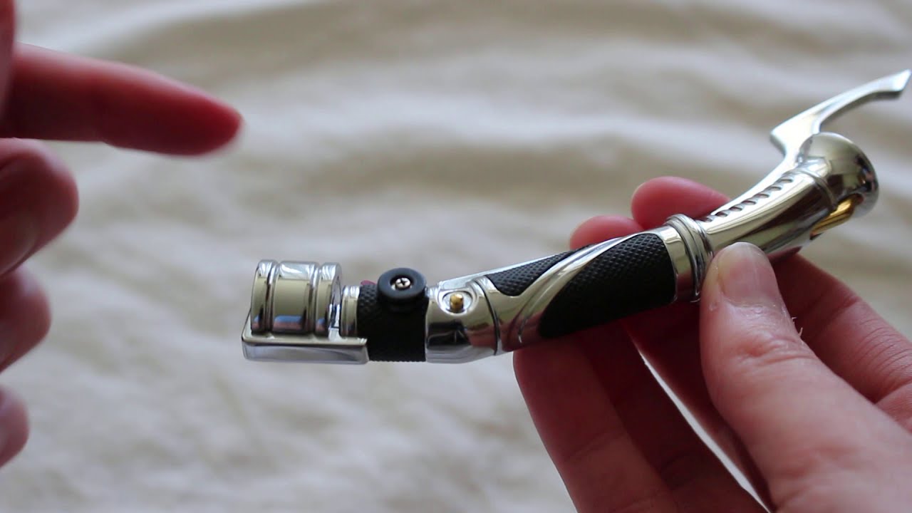 Prop Replica | Count Dooku Lightsaber 