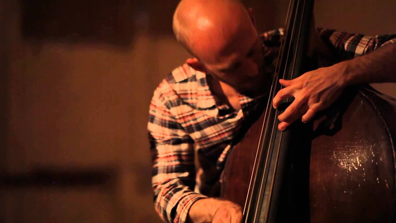 YouTubeでThe Seasons: March with Matt Brewer & Ben Wendelを視聴 YouTubeでThe Seasons: March with Matt Brewer & Ben Wendelを視聴