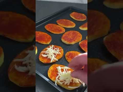 वीडियो: आलू पर मिनी पिज्जा