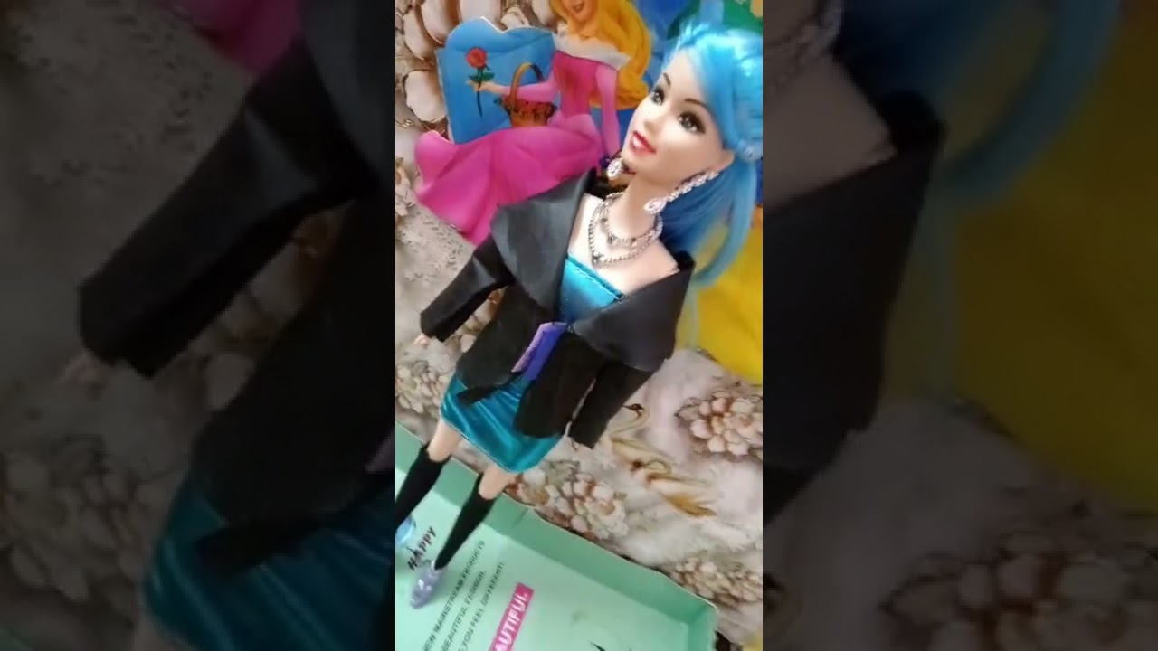 Barbie Advocate look Give marks for this look YouTube