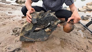 Phát Hiện Một Linh Thú Thời Đại Nhà Trần Với Những Đường Trạm Trổ Cực Kỳ Sắc Nét Cực Kỳ Đẹp