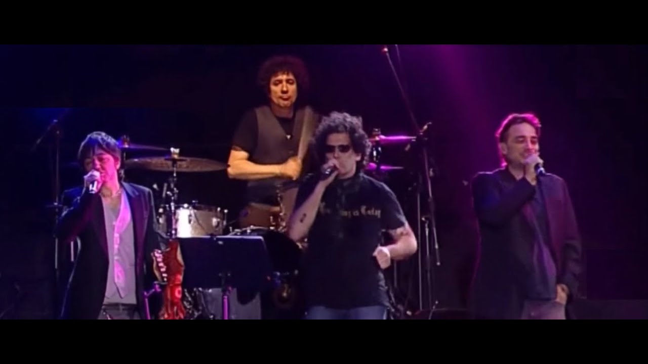 Andrés Calamaro, Adrián Dárgelos y Vicentico - Flaca (Club Ciudad de Bs.A.s, Argentina / 12-12-2009)