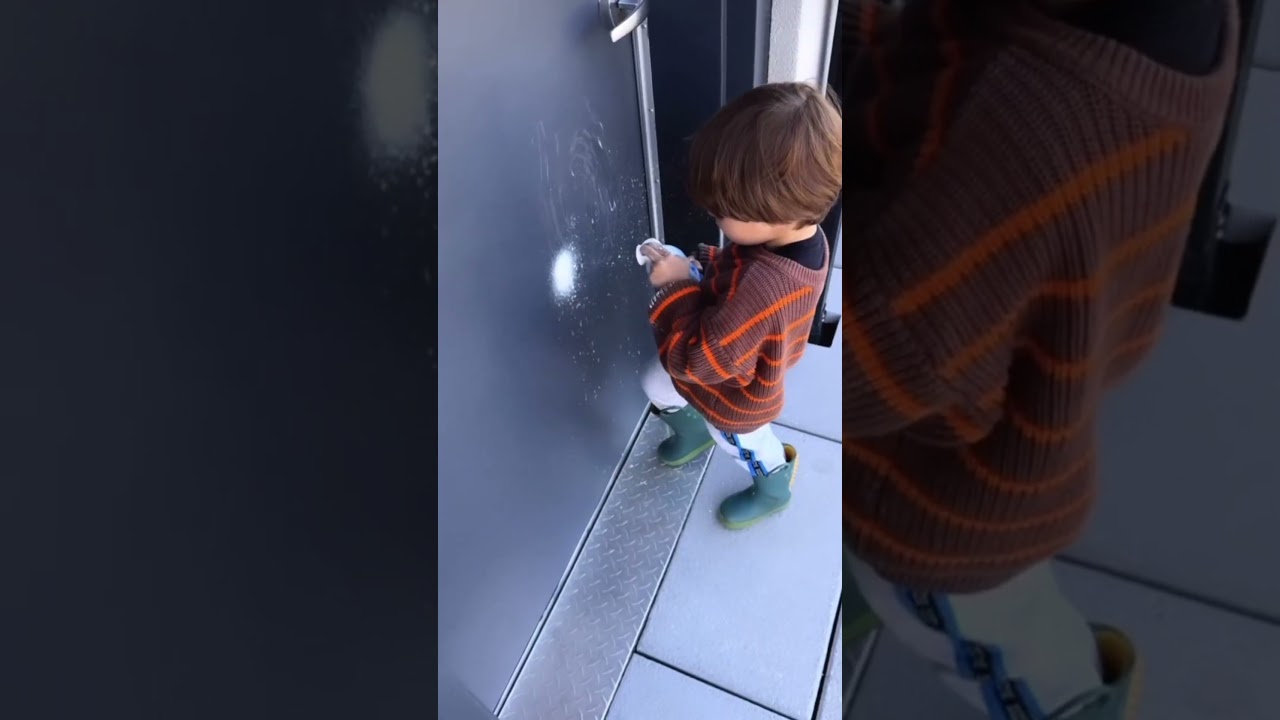 Let's go outside! #graffiti #streetart