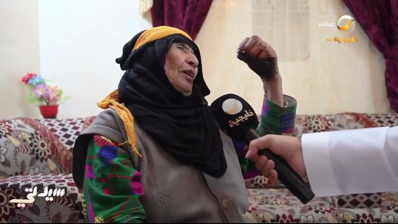 قصة المسنة نورة العنابس.. كافلة الأيتام التي جسدت قصة كفاح مع الزمن من خلال معاناتها بعد وفاة زوجها