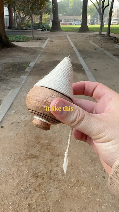 How to spin Mexican Wood Trompo #migbee #trompo #spintop #tutorial