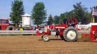 2017 Oakley MMOGTA - V-8 Tractor pull - 348 feet 08/20/17