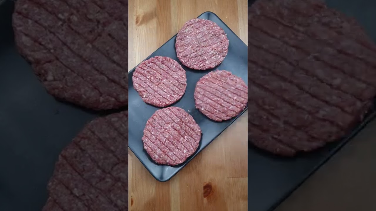 Hamburger köftesi yapma aparatını yorumlarda ve açıklama kısmında bulabilirsiniz😍 nebensercan’dan 🍔😋 Hamburger köftesi yapma aparatını yorumlarda ve açıklama kısmında bulabilirsiniz😍 nebensercan’dan 🍔😋