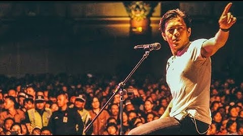 Keren!!! NOAH - Medley Song 2017 (mimpi yang sempurna, taman langit & menghapus jejakmu)