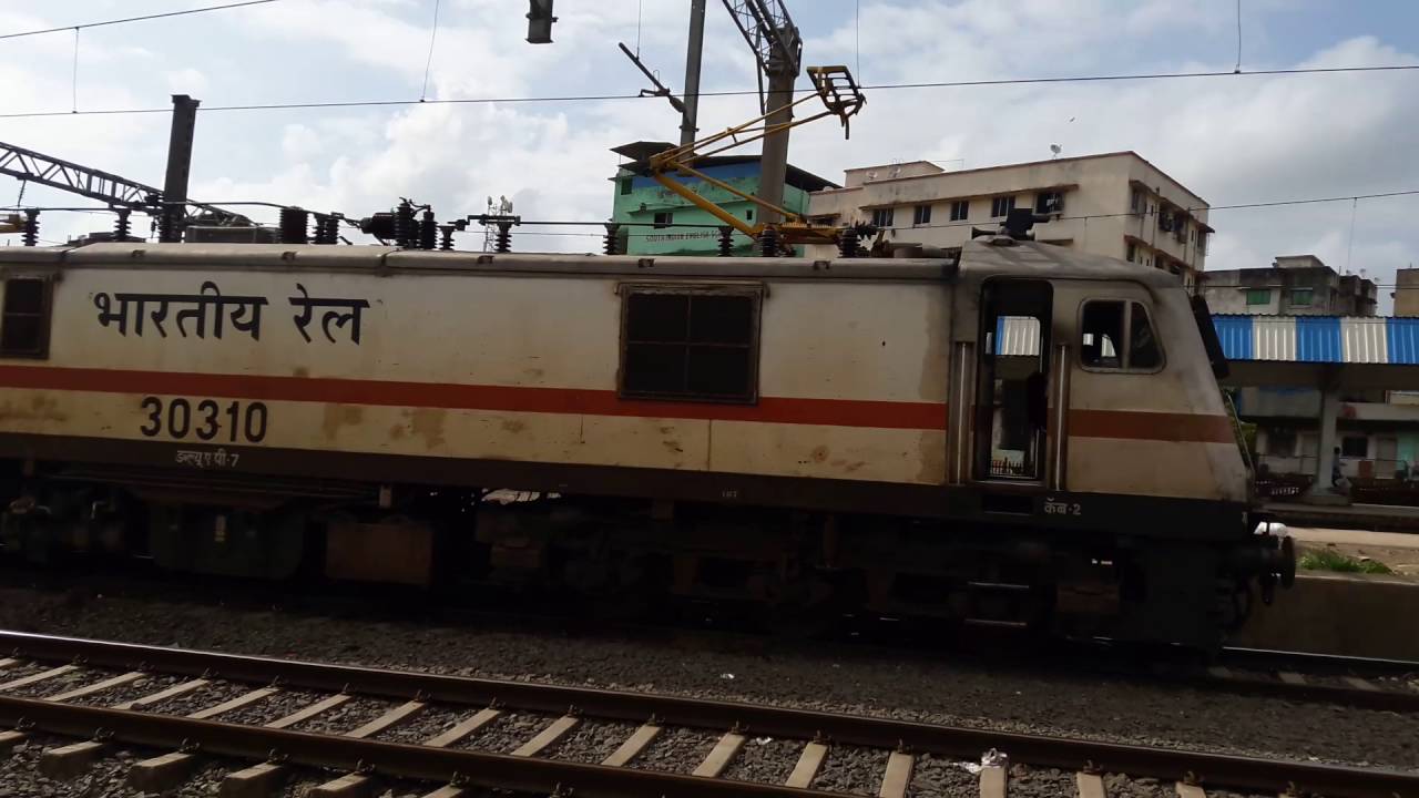 Display of a superb acceleration by WAP-7 #30310 with Sevagram express ...