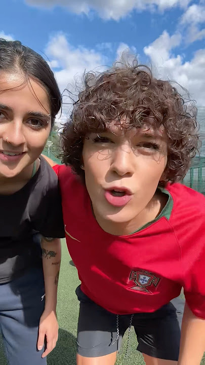 Download lagu Mat vs Ella Crossbar Challenge!