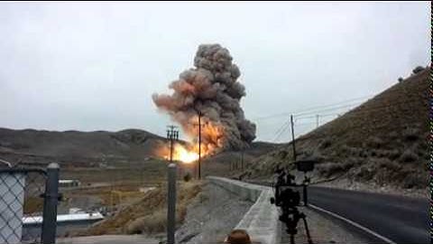 NASA SLS Qualification Motor 1 Test Firing in Utah — Ground View