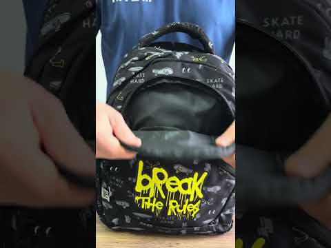 Рюкзак шкільний GoPack Education Break The Rules 39x29.5x12 см, 17 л, чорний (130-145 см), відео 1