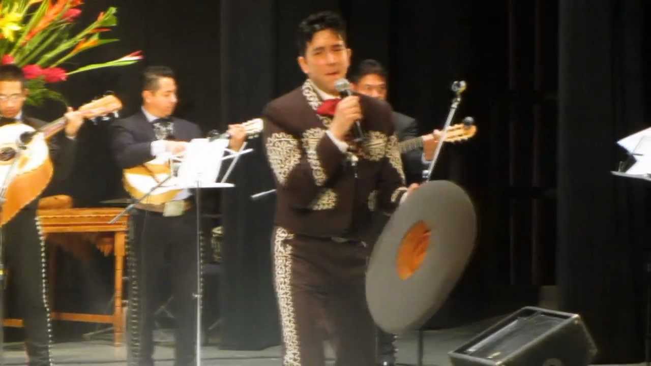 PERFIDIA (Lorenzo, nieto de Jorge Negrete) - HD