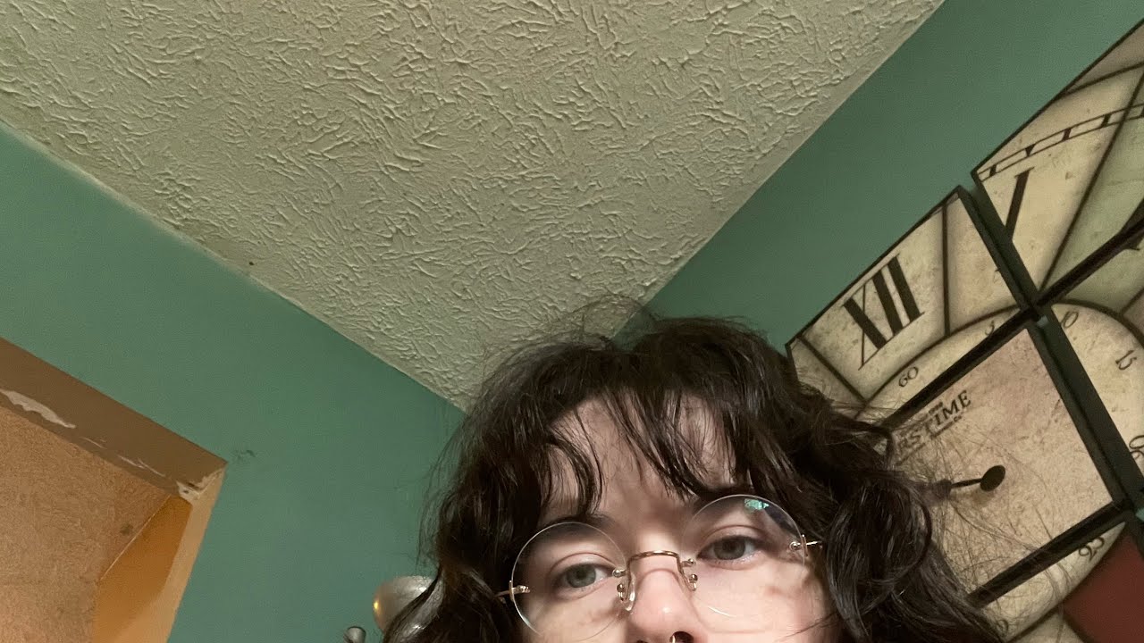 ASMR: makeup w/ the wrong props