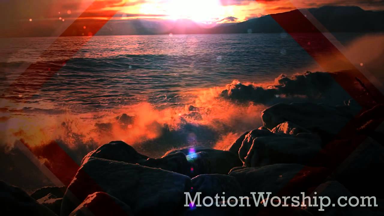 Summer Waves Crashing HD Looping Background by Motion Worship