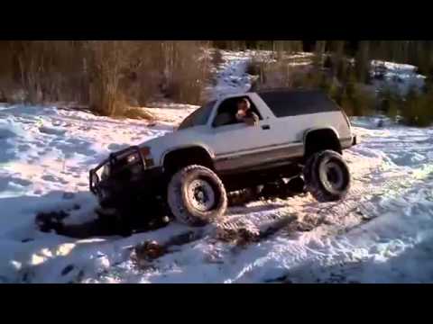 Gettin All Twisted Solid Axle Diesel 2door Tahoe Youtube