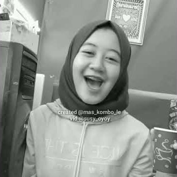 Srikandi PSHT. Ngopi dulu lurrr