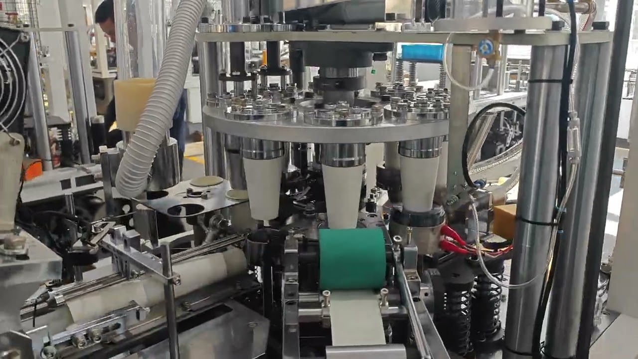 Medium Speed Paper Cup Machine for 8oz Coffee Cup