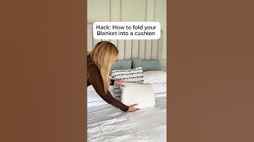 Hack: How to fold your blanket into a cushion ☁️🪄 #howto #homehacks #home #tipsandtricks #hacker