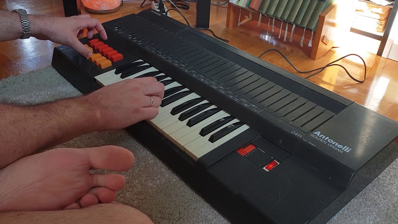 Antonelli golden organビンテージトイオルガン 37鍵盤 Antonelli golden organビンテージトイオルガン 37鍵盤 - メルカリ