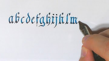 Fraktur handwriting with a fountain pen: How to write lowercase alphabet - handwriting practice