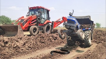 New JCB 3dx Machine Loading Red Mud In Sonalika 740 Di tractor and Mahindra 475 Di tractor stunt