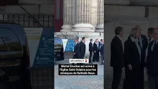Michel Drucker est arrivé à l’Eglise Saint Sulpice pour les obsèques de Nathalie Baye