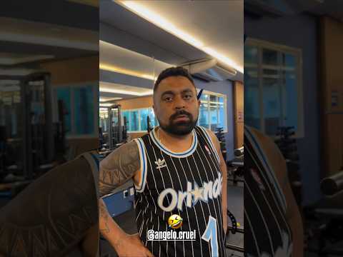 O que ele foi fazer na academia?