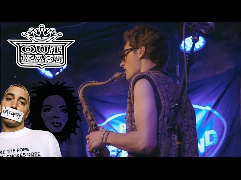 Augie Bello - HipHop Medley Live (Ms. Jackson, Slim Shady, Doo-Wop That Thing)