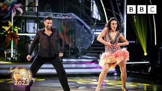 Amanda Abbington and Giovanni Pernice Salsa to Oye by Gloria Estefan ✨ BBC Strictly 2023