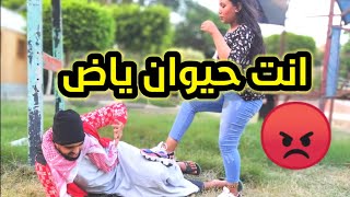 تجربه اجتماعيه (بنت تهين شاب بياع مندايل امام الناس في الشارع شوفو ردفعل الناس ع اللي حصل)