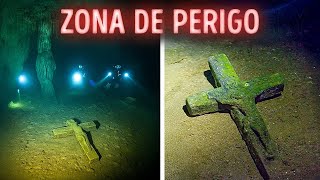 Mistérios da água que os cientistas estão se esforçando para resolver