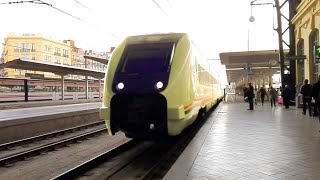 🚉 RENFE 449 entrando en ESTACIÓ del NORD (Valencia)