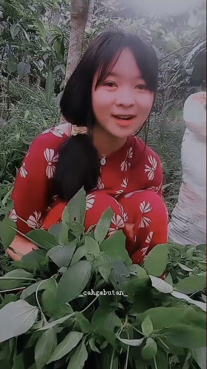 tiktok!!!cantiknya ngarit karena kegabutannya😂