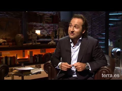 Entrevista a Iker Jiménez en Cuarto Milenio - YouTube Entrevista a Iker Jiménez en Cuarto Milenio - YouTube