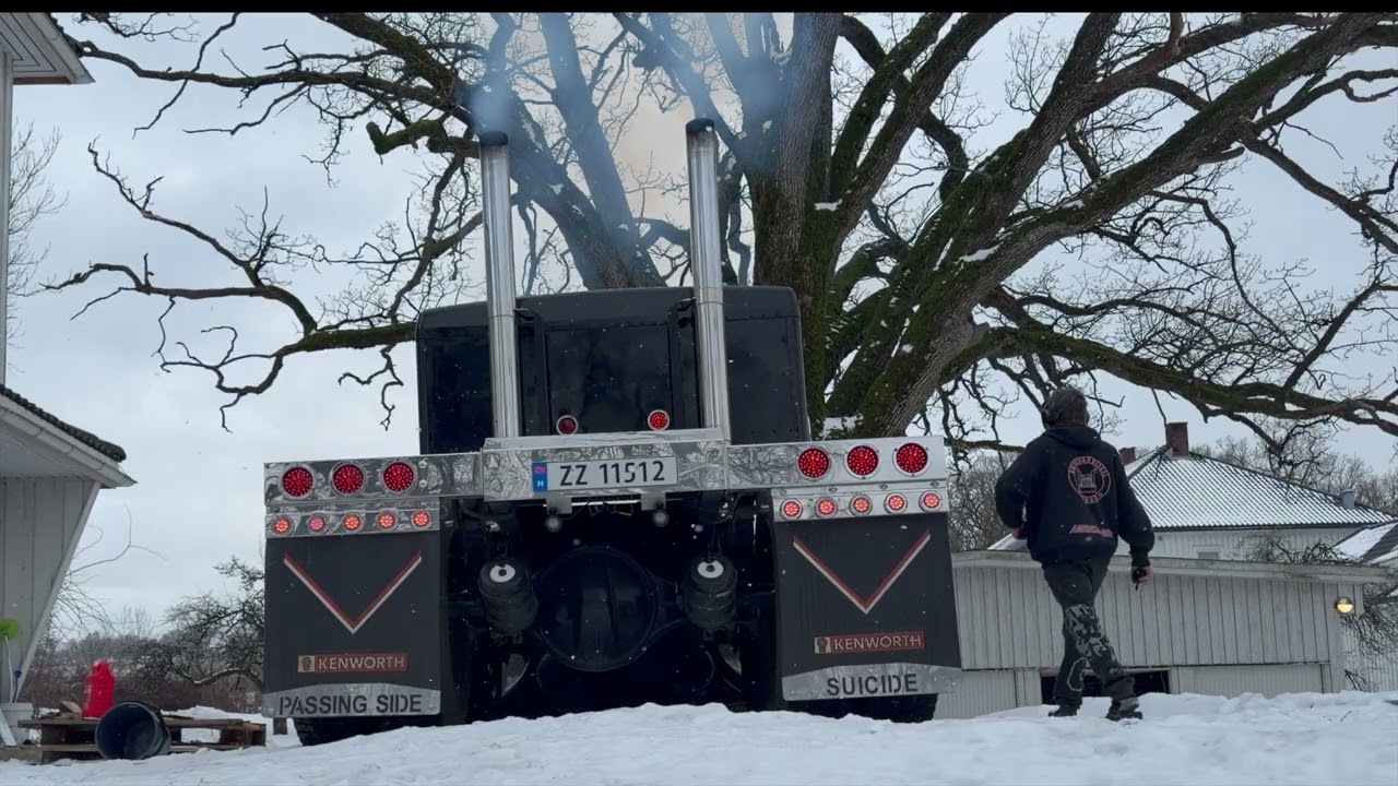 [4K]  Kenworth K100E - Detroit 12.7 - Waking up from hibernation