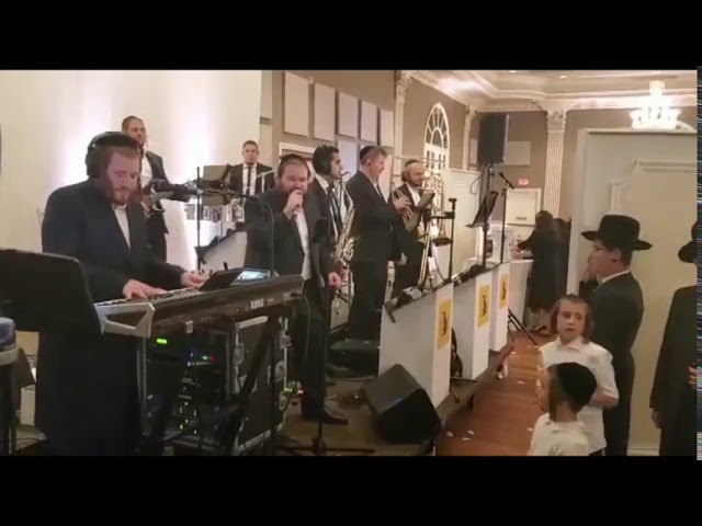 Charasho! (Benny Friedman) Shea & Avrumi Berko | Yedidim Choir | אברמי בערקא ויהושע בערקא - חארשו