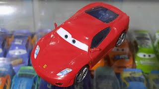 Mattel Disney/Pixar Cars Michael Schumacher (Ferrari F430) Radiator Springs Tourist 2007 2008 2009