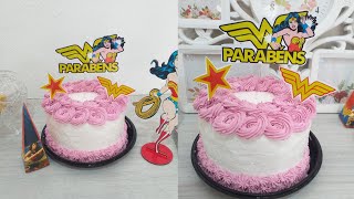 Decorando bolo de chantilly , sem bailarina, sem batedeira planetária, sem espátulas!