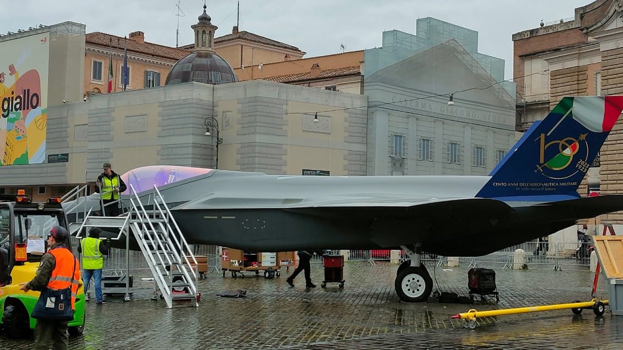 Key Comunicazione 1° giorno di allestimento x i 100 anni dell ...