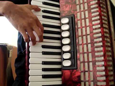 CRUZ DE MADERA -ACORDEON PIANO-ERICK LUNA