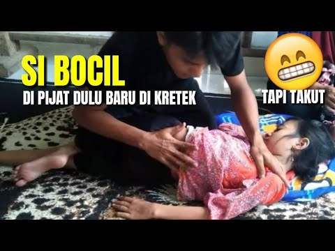 SI BOCIL TAKUT DI PIJAT DAN DI KRETEK HEHE😁