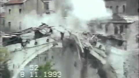 Cosa simboleggia il ponte di Mostar?
