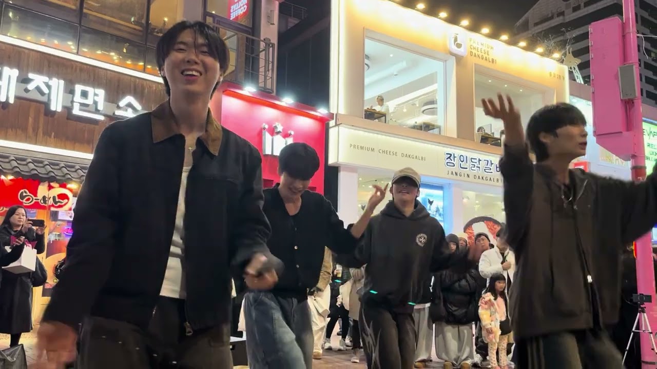 Dec.10th 2025 mocean 모션 busking in hongdae | 홍대 버스킹