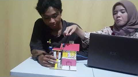 prototype JEMS(Jemuran Otomatis) Berbasis arduino UNO