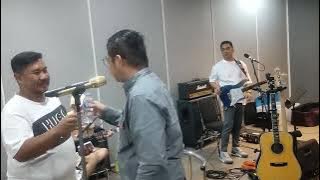 PASHA UNGU LATIHAN TUK KONSER TUNGGAL Ungu